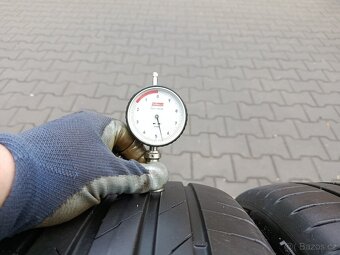235/45/20 letní pneu hankook - 5