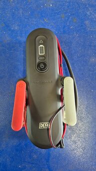 Nabíječka autobaterií DEFA SmartCharge 4A - 5