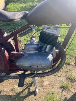 Predam Jawa 250 perák komunista - 5