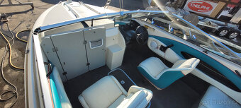 LOD KAJUTOVA BAYLINER 1851 CAPRI S PRIVESEM - 5