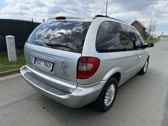 Chrysler Voyager 2.5 CRD 105kw +Najeto 235TKM+7MÍST - 5