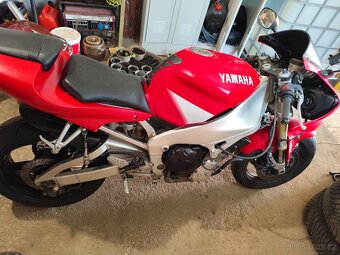 Yamaha R1 2000 zadřený motor - 5