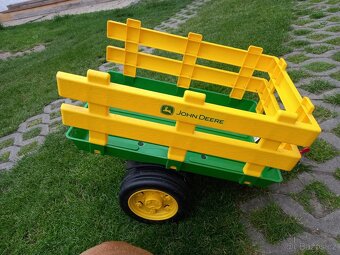 Elektrický traktor Peg Perego John Deere - 5