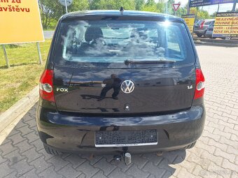 VW Fox 1.4 i/55kW.. R. 2010. Najeto 148.940 km. Serviska - 5