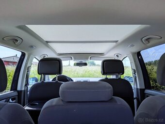 VW Touran 1.4TSi 103kw, DSG, Panorama, 7 míst, 1. Majitel - 5