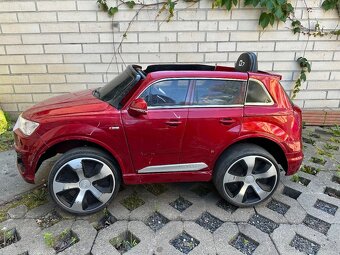 Elektrické autíčko Audi Q7 - 5
