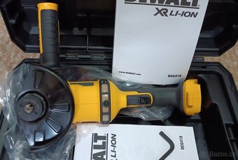 DeWALT DCG418N bez aku - 5