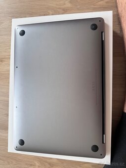 Macbook Pro M2 2022 256Gb - 5