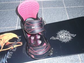 SUPER DÍVČÍ SNOWBOARD NITRO SHADOW 156 CM+VÁZÁNÍ BURTON - 5