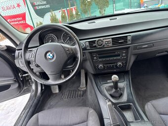 BMW E91 318D 2011 - 5