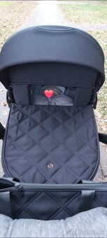 Kočárek Roan Ivi True Black - 5