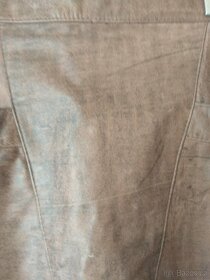 Dámská kožená sukně s předním rozparkem a předními kapsami - 5