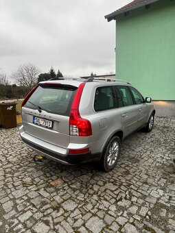 Volvo XC 90 - 5