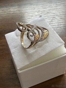 Zlatý dámský prsten - 5