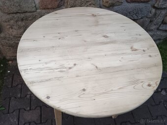starý kulatý jídelní stůl - 5