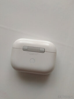 Apple AirPods Pro (1. generace). - 5