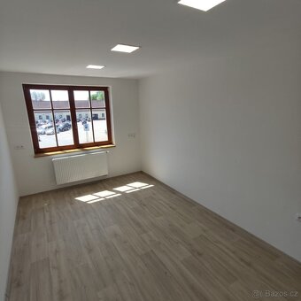 Pronájem bytu Dačice - 5