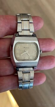 Mechanické hodinky Raketa TV - 5