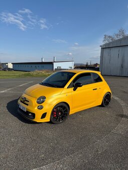 Fiat 500 Abarth / 245 000,- - 5
