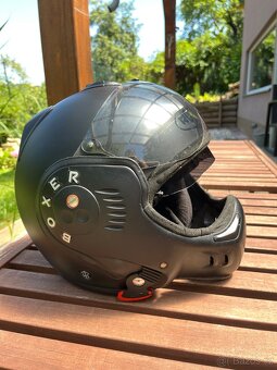 ROOF Boxer V8 – vel. 60 (L), matná černá + zrcadlové plexi + - 5
