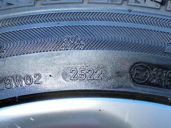 Original ALU kola VW SPA 17" 8J ET41 + zimní 235/45/R17 - 5