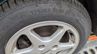 Kia Rio combi 2004 1.4 benzínové motor - 5