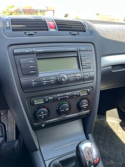 Škoda Octavia II Combi 2.0 TDI 103kW - 5