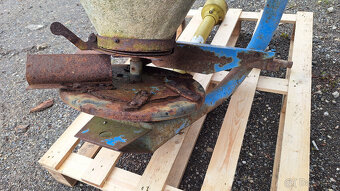 rozmetadlo umělých hnojiv - 5