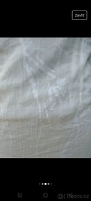 Bílé šaty na úzká ramínka. Vhodné i jako večerní. - 5