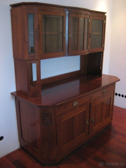 Secesní buffe, možné rozdělit jako komodu - 5