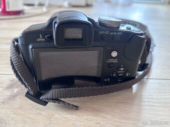 Panasonic Lumix FZ 18 - 5