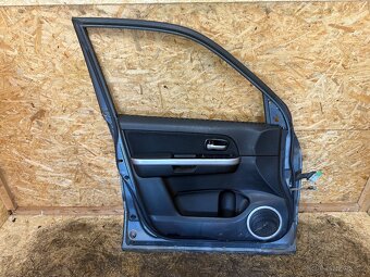 LEVÉ PŘEDNÍ DVEŘE SUZUKI GRAND VITARA ZY4 - 5