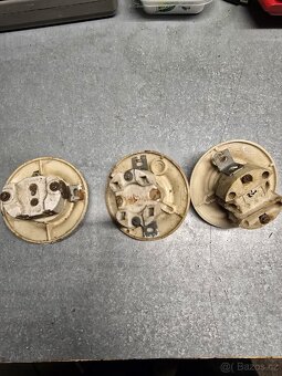 Retro vypínače a zasuvka - 5