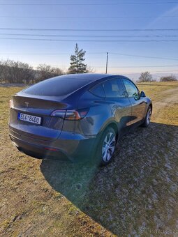 Tesla Y AWD Long Range tažné - 5