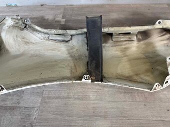 ŠKODA SUPERB 2 FACELIFT - blatník LP - LF9E - 3T0821161A - 5