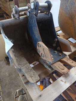 Minibagr 1,5t BK1500ASR - 5