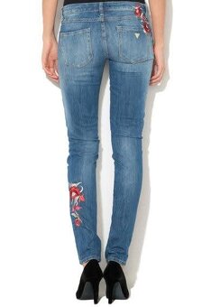 Guess - 5