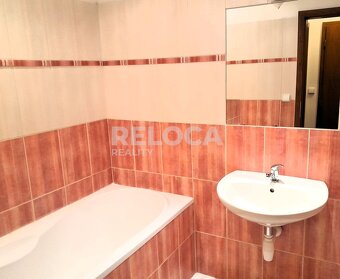 2+KK, 62m2 Slaný Husova, zrekonstruovaný nezařízený byt v ce - 5