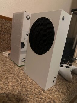Xbox series S 1TB - 5