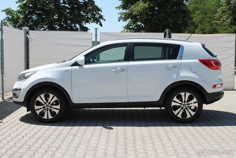 Kia Sportage 2.0CRDI 100kW AWD + LED + TEMPOMAT + PR.SERVIS - 5