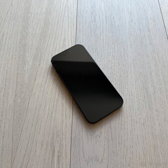 APPLE IPHONE 15 128GB ČERNÝ-ZÁRUKA - 5