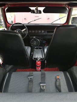 Jeep Wrangler r.v.1987 - 5