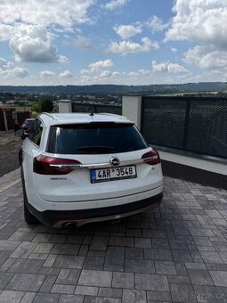 Opel Insignia 2.0 CDTI Sports Tourer SE120 kW, Automat, 2015 - 5