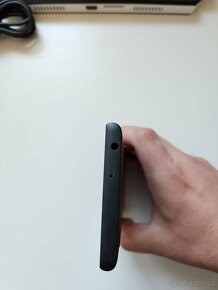 Prodám Sony Xperia L1 (G3311) 16GB - 5