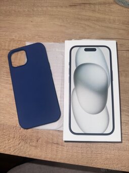 iPhone 15 128 GB se zárukou - 5