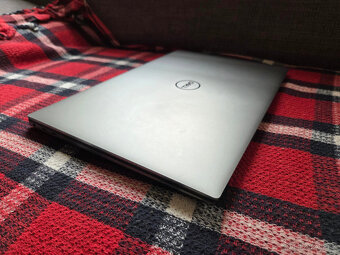 Dell Precision 5560 4K 32GB A2000 - 5