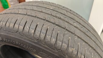 sada 4ks 225/55 R18 Good Year - 5