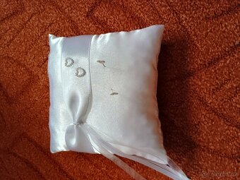 Svatební vybavení - 5