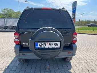Jeep Cherokee 2.8 CRD 4X4 - 5