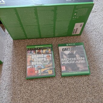 Xbox X - 5